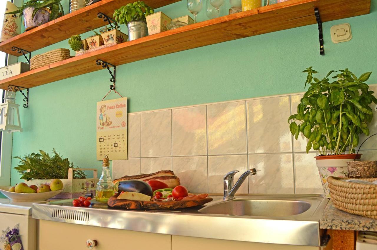 Roso Appartement Gradac  Buitenkant foto