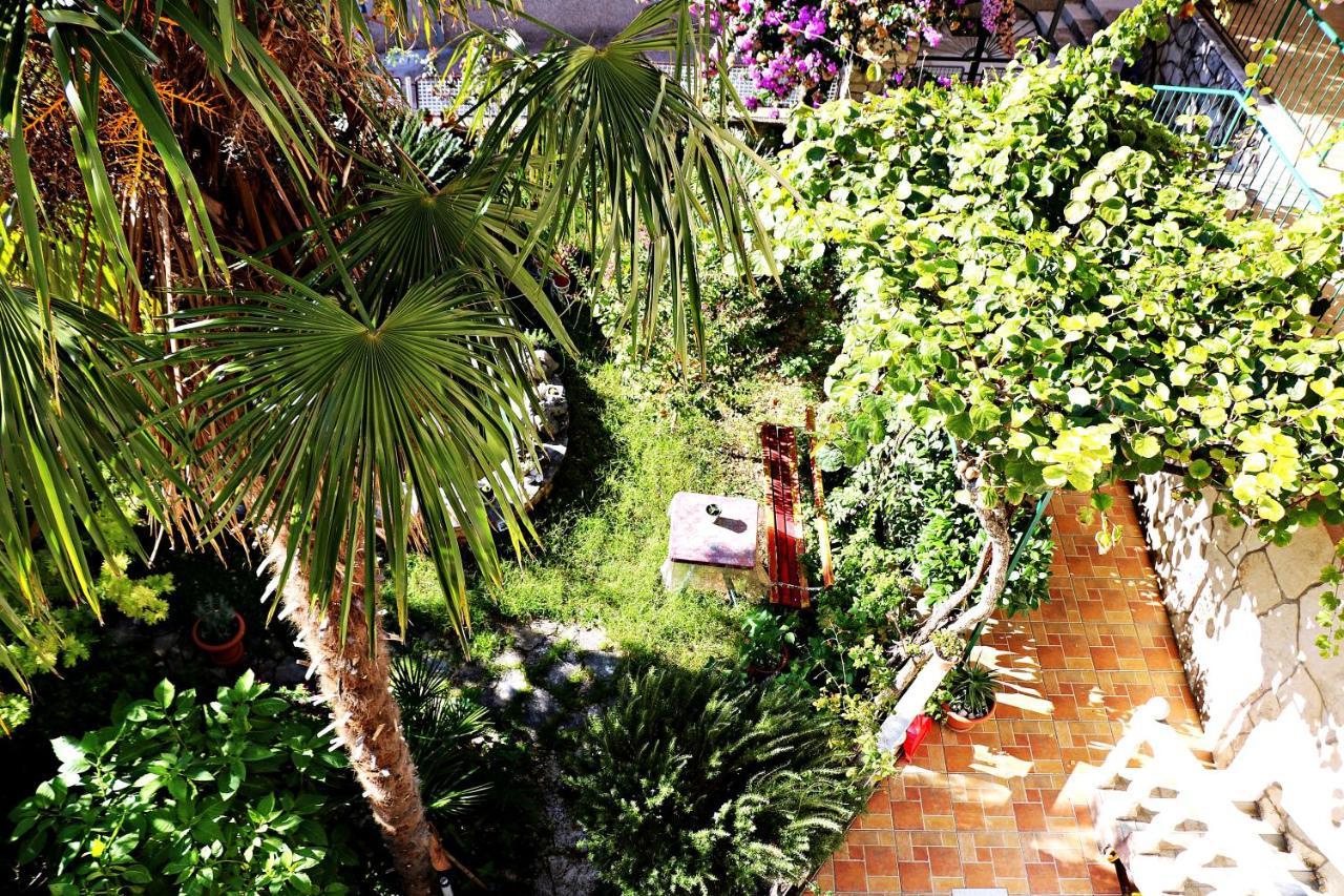 Roso Appartement Gradac  Buitenkant foto